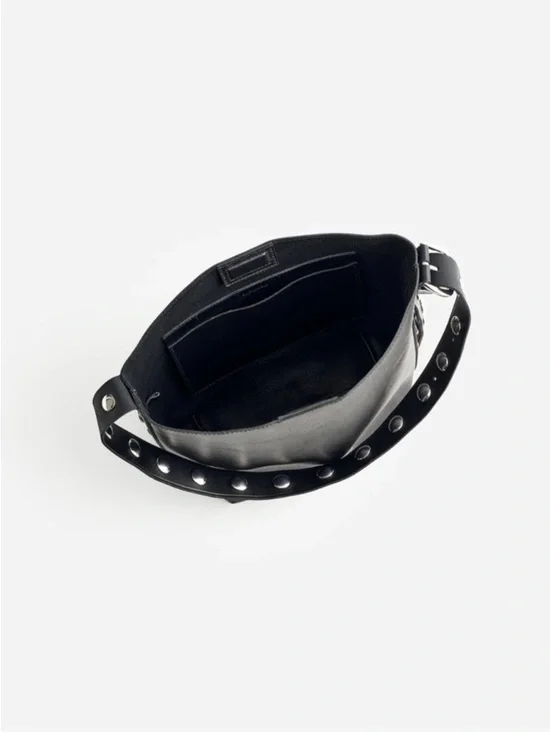 Madewell Medium Essential Bucket Tote - Picture 3 of 10